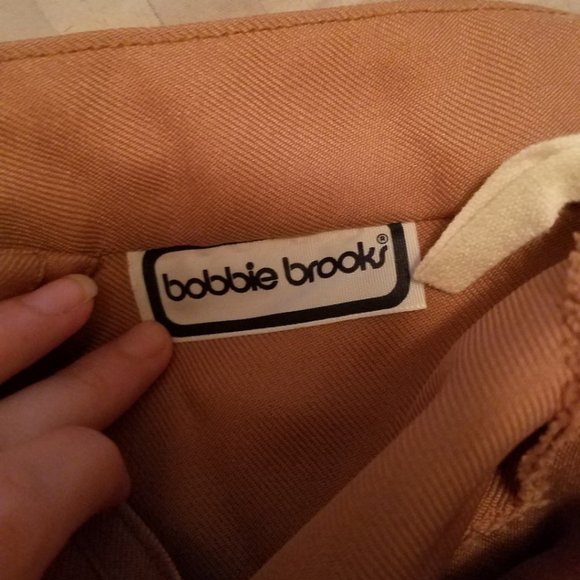 Vintage Style High Waisted Tan Skirt - Picture 4 of 6